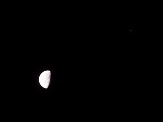 16.01.01 初日の出 004 月と木星.jpg