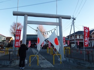 16.01.01 初日の出 049 旗井神社.jpg